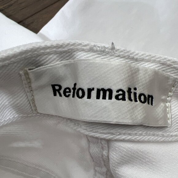 REFORMATION Mid-Rise Crop Flare Jeans White Raw Hem Button Fly Sz 24 LY015 - Picture 4 of 8